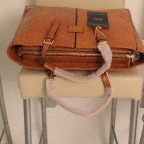 NWT BADGLEY MISCHKA Vegan Leather Bag Tote Crossbody removable strap - Picture 14 of 15